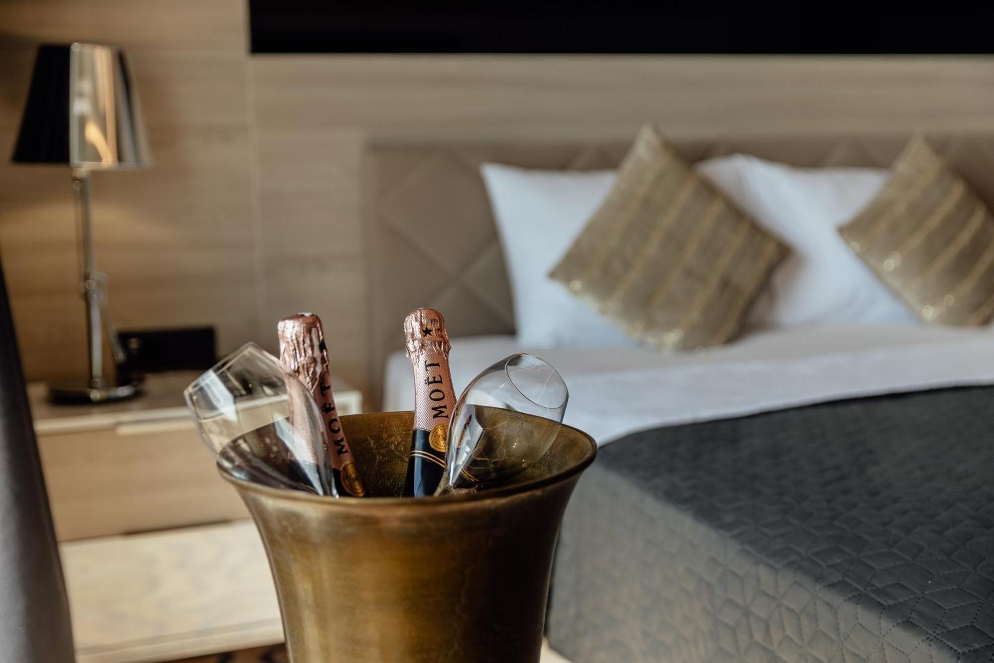Garni Hotel Kruso Χέρτσεγκ Νόβι Δωμάτιο φωτογραφία